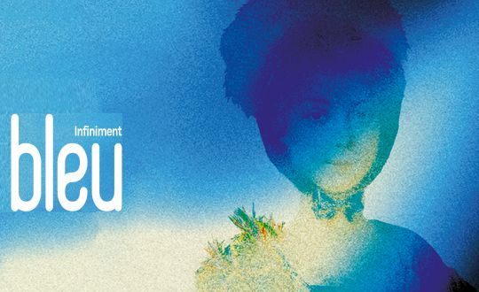Infiniment bleu